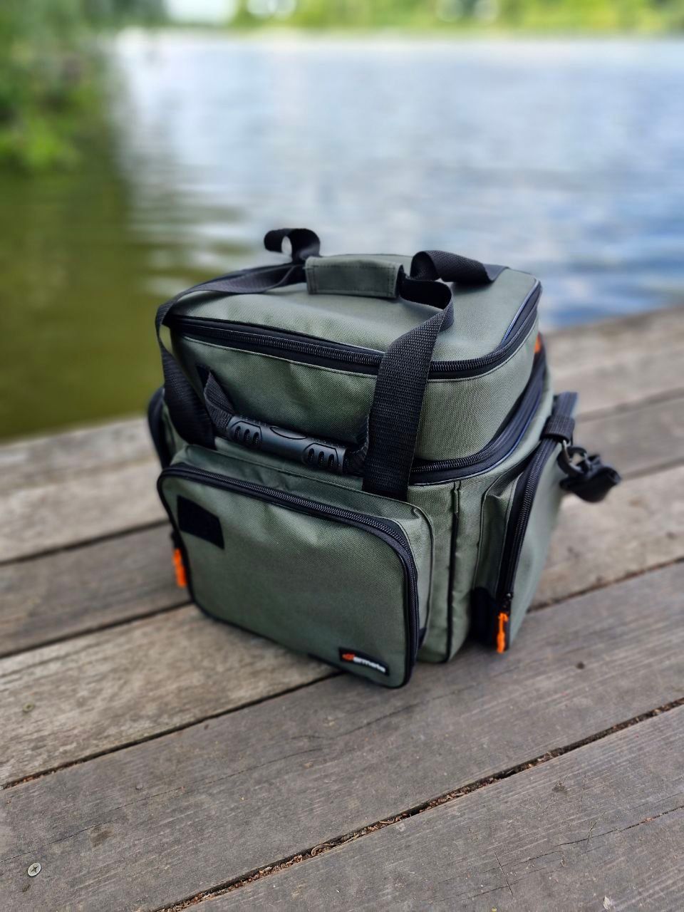Сумка рибальська Garmata Compact 55л (зі знімною сумкою для котушок) &mdash; універсальна сумка для риболовлі на 7 кишень