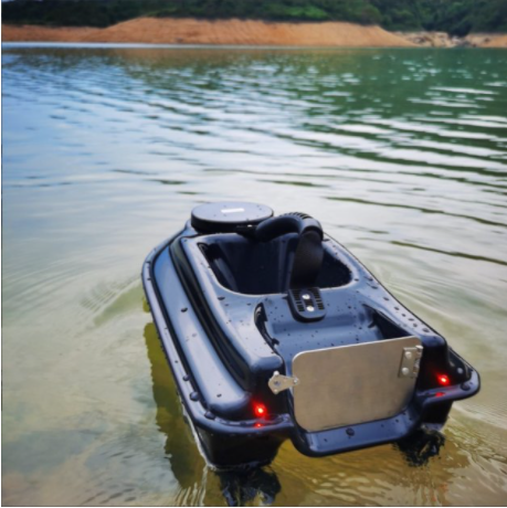 Кораблик для завоза прикормки Boatman ACTOR 10A GPS-XIN + автопилот.
