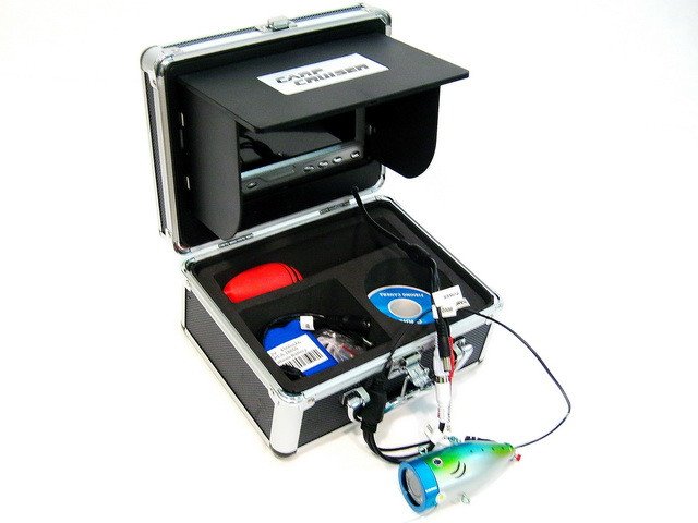 CARP CRUISER CC7-iR15 подводная камера для рыбалки - подсветка 12 ИК диодов, монитор в жёстком кейсе.