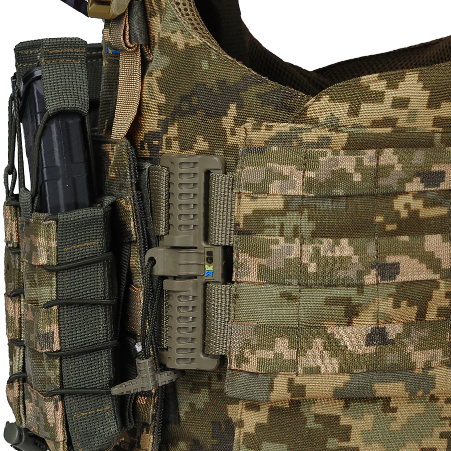 Плитоноска Warmor Gen.4 с 4 подсумками под АК (Пиксель ММ14)