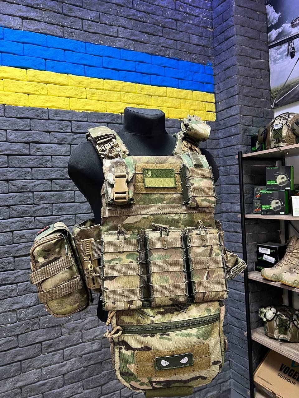 Плитоноска M7 размер S-XXXXL &mdash; камербанды, напашник, 7 подсумков, Мультикам (обхват до 135 см)