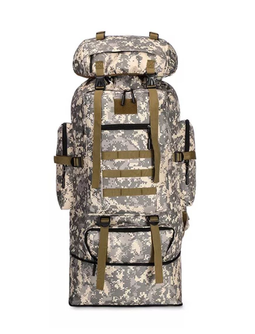Большой тактический военный рюкзак, объем 110 литров.